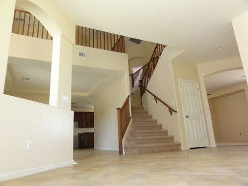 3rd image of 6812 W Pleasant Ln