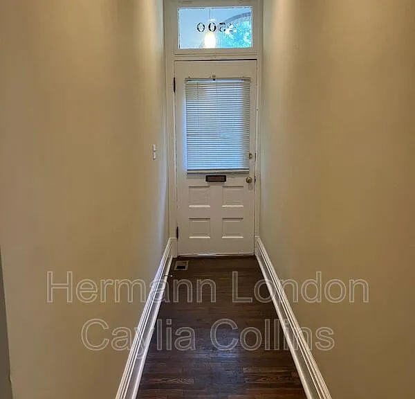 4500 S Grand Blvd #1F — Photo 16