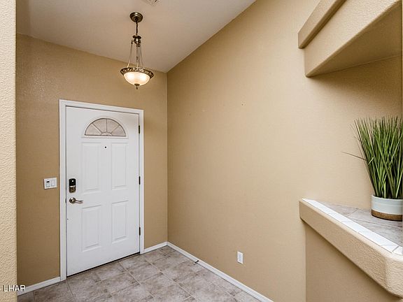 5th image of 2836 Saratoga Ave