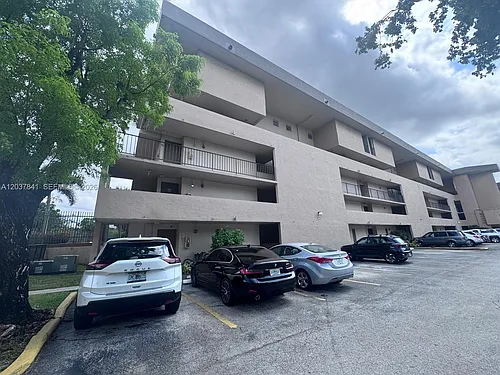 820 NW 87th Ave #201 Photo 1