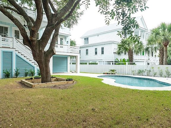 5th image of 115 Charleston Blvd