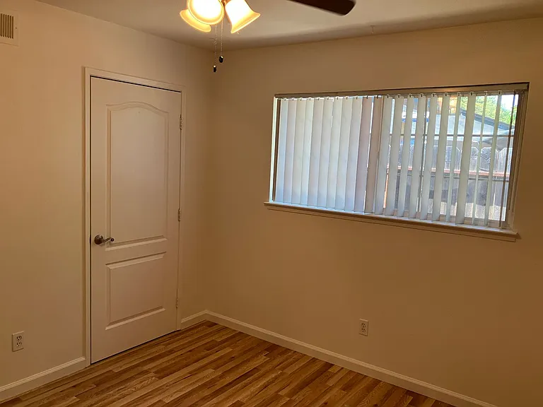 1704 Ellison Dr — Photo 13