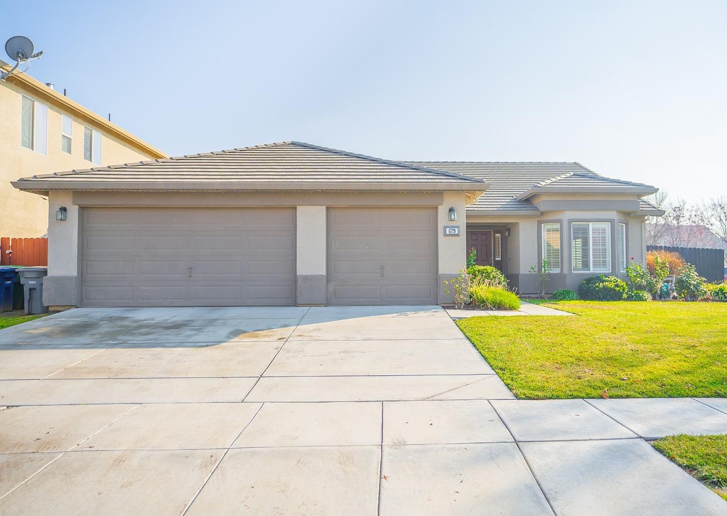 679 Apricot Ct, Los Banos, CA 93635 Zillow