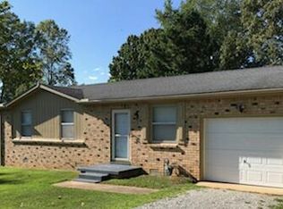 10368 Missionary Ridge Rd, Bon Aqua, TN 37025