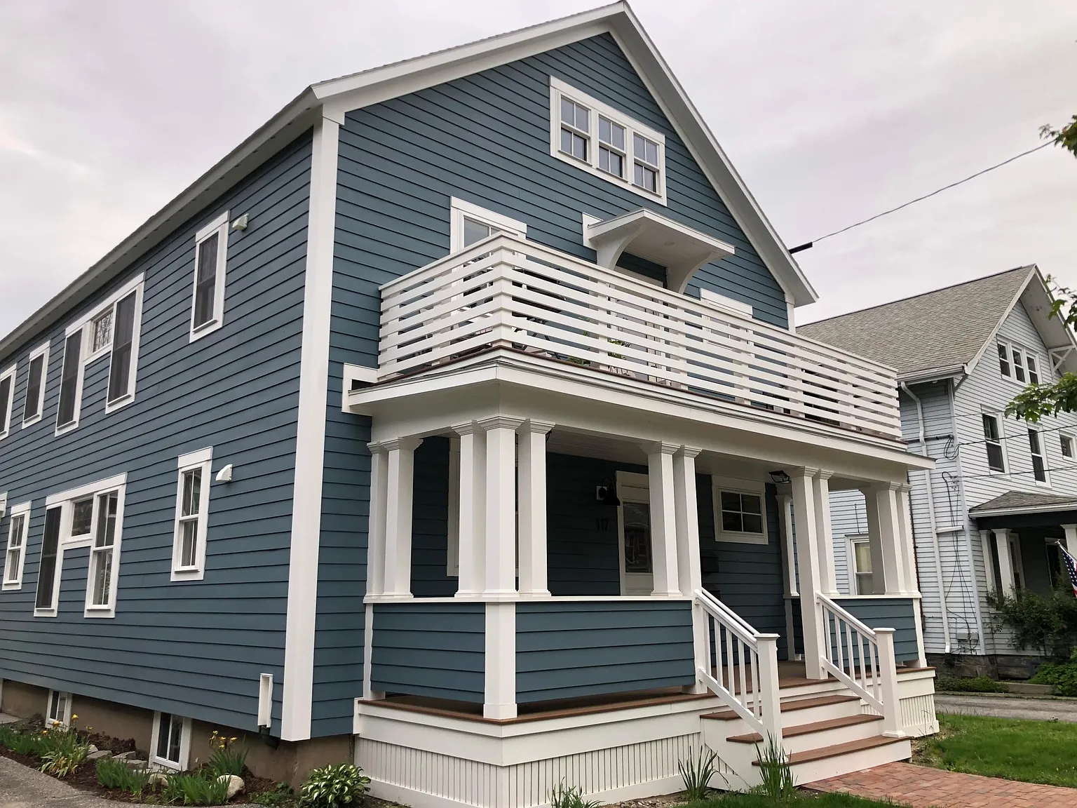 2 bed, 1300 sqft, $2,950 — Photo 1