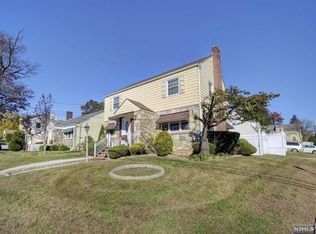 501 Riverside Dr #505, Elizabeth, NJ 07208