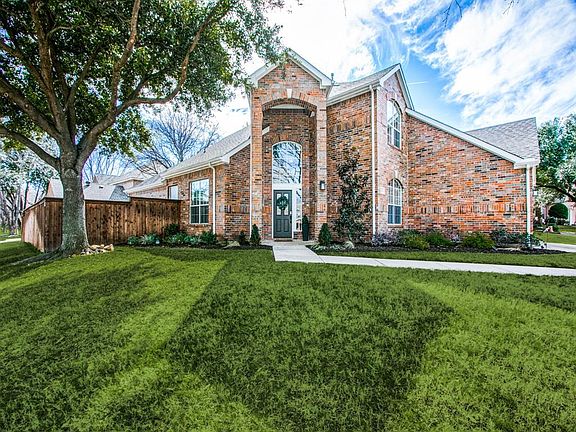 3rd image of 1201 Blairwood Dr
