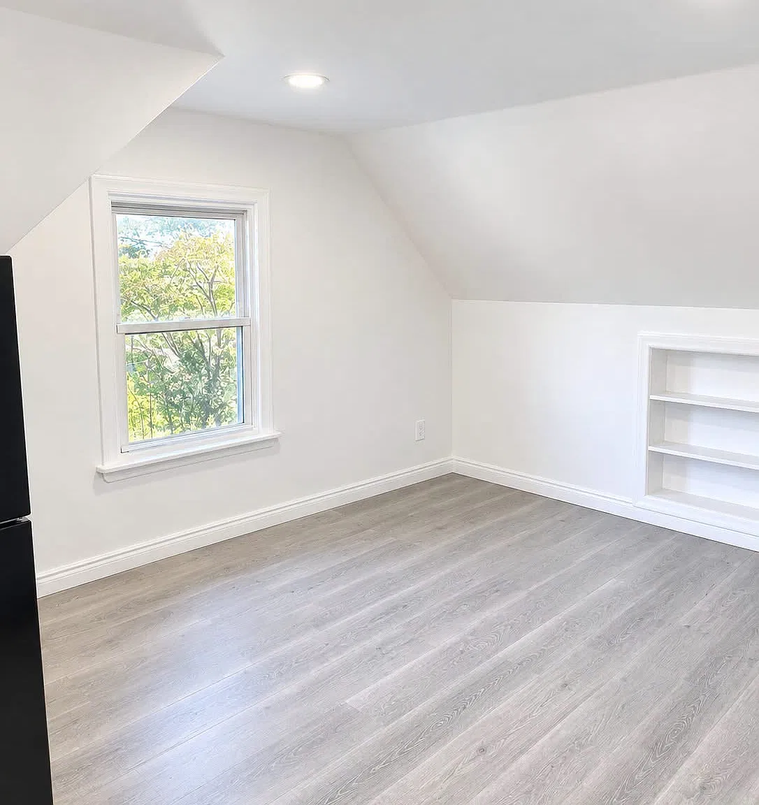 1 bed, $2,100 — Photo 3