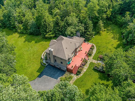 4th image of 141 Old Tuxedo Road