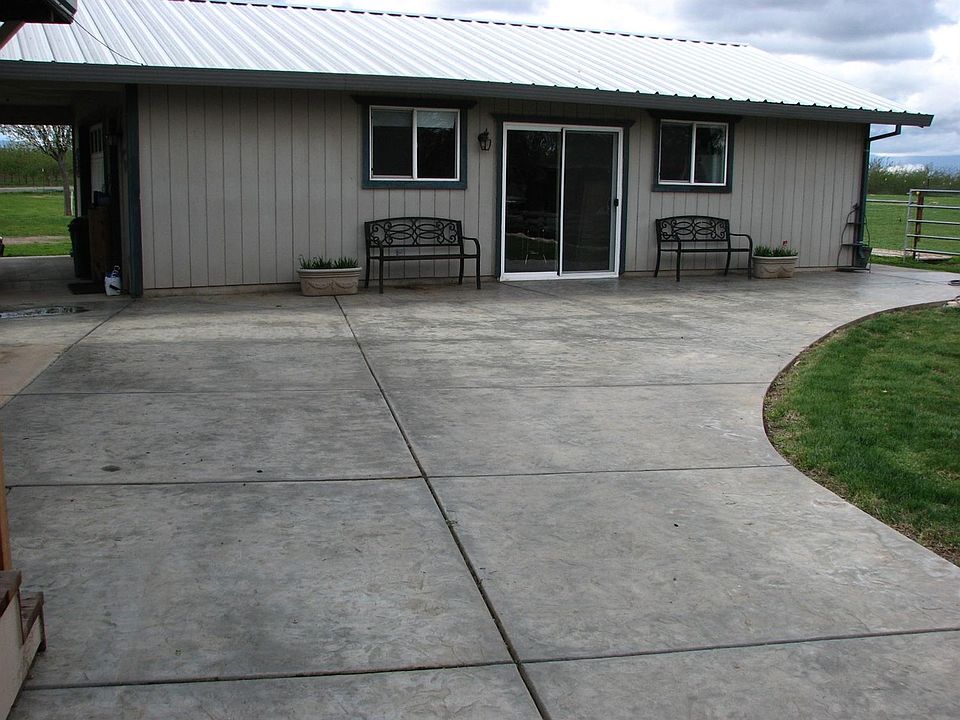 1st image of 396 California Ave