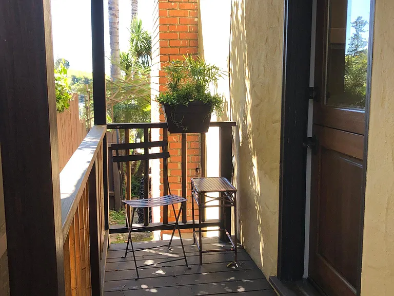 449 Florence Ave — Photo 6