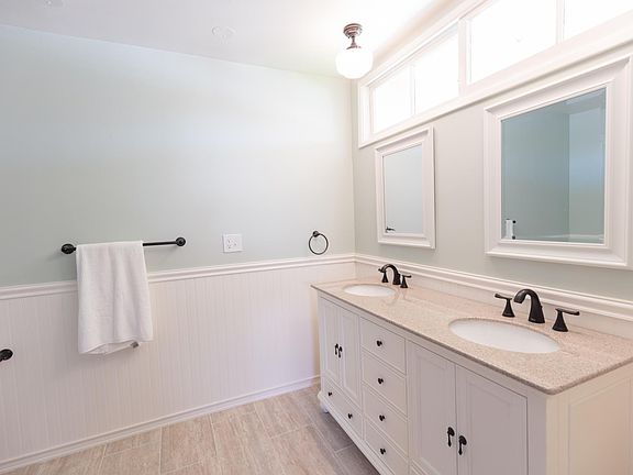 5th image of 8315 Natalie Ln