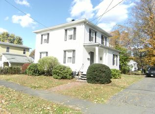19 W School St, Westfield, MA 01085