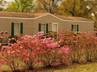 9440 Celeste Rd #F, Saraland, AL 36571