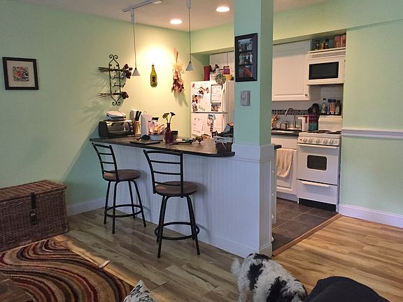 3rd image of 59 Fieldstone Dr