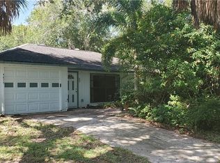 4875 1st St, Vero Beach, FL 32968