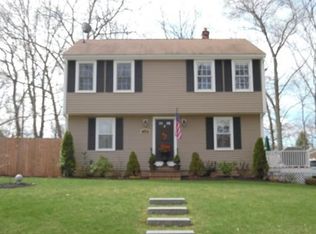 112 Whidden Ave, Whitman, MA 02382