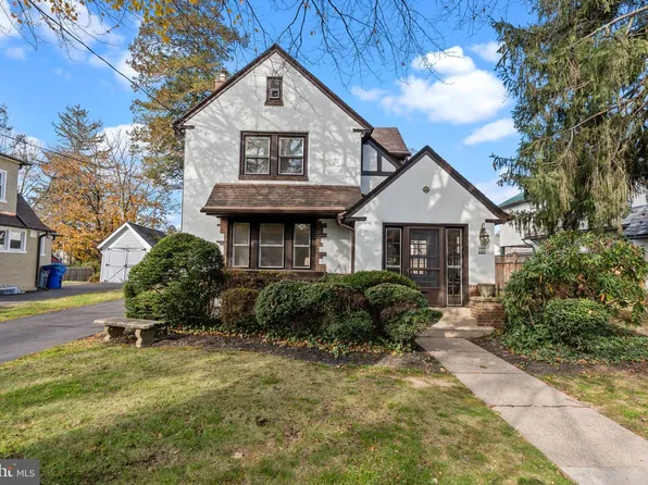 8328 Roberts Rd, Elkins Park, PA 19027