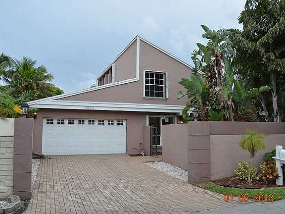 3rd image of 7820 NW 4th St