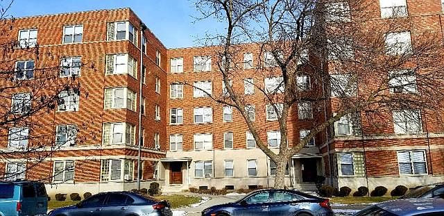 1st image of 2620 W Berwyn Ave #405
