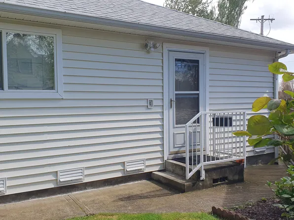2-11695 SW Greenburg Rd #2, Portland, OR 97223