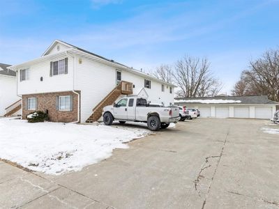 457 N Front St APT 205, North Liberty, IA, 52317