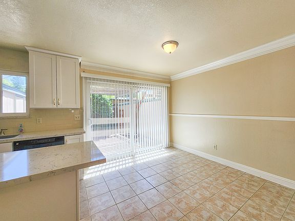 4th image of 2145 Cottage Way #1
