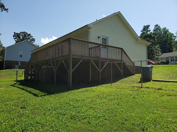 5th image of 1031 Jack Paris Ct