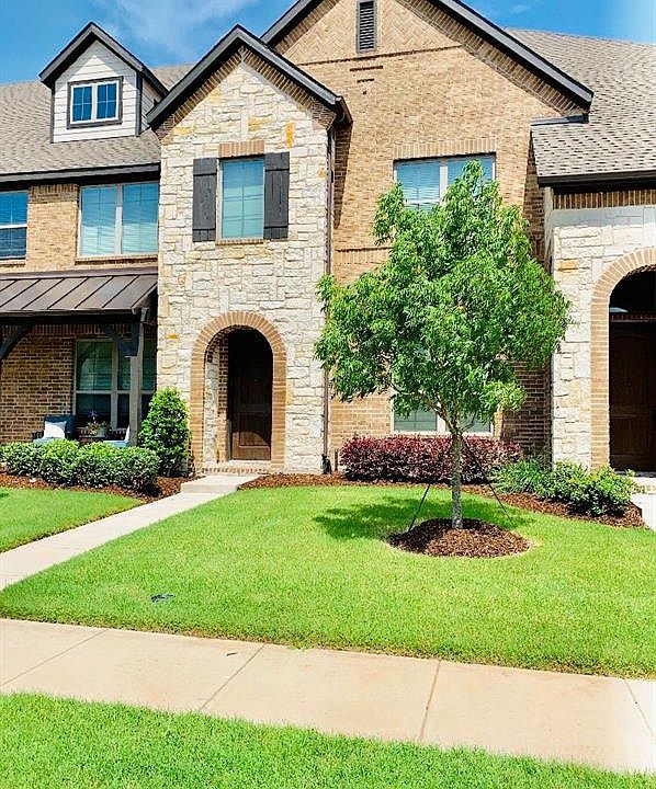 1st image of 3017 Gaylord Dr
