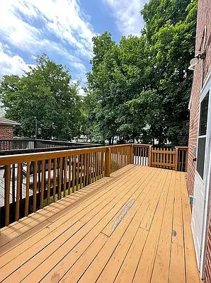 Rented by Re/Max In The City | media 31