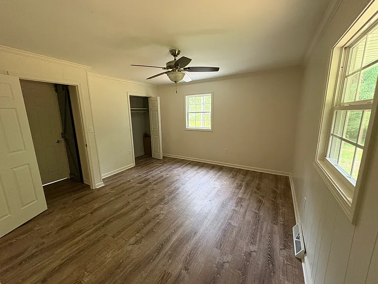 6108 Carter St — Photo 10