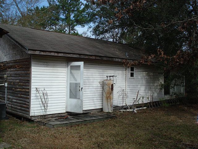2nd image of 131 Deer Run Rd