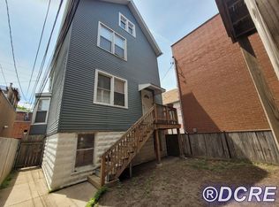 1239 W Roscoe St APT 1R, Chicago, IL 60657