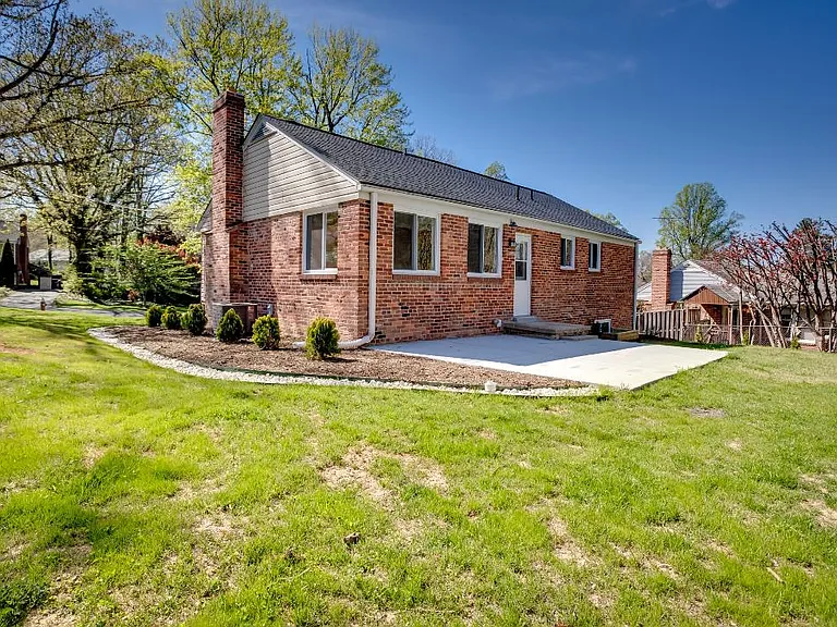 3621 Terrace Dr — Photo 27
