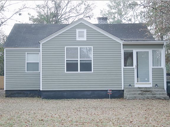 2nd image of 715 Raleigh Ave