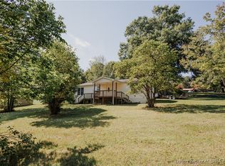 1188 N Renee Ct, Pekin, IN 47165