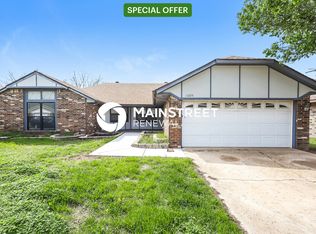 11225 Cimarron Dr, Oklahoma City, OK 73162