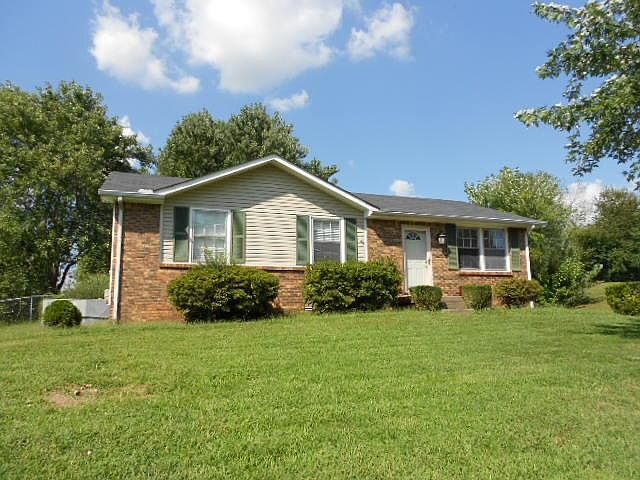 1st image of 2160 Blakemore Dr