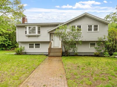6 Kennedy Dr, Beverly, MA, 01915