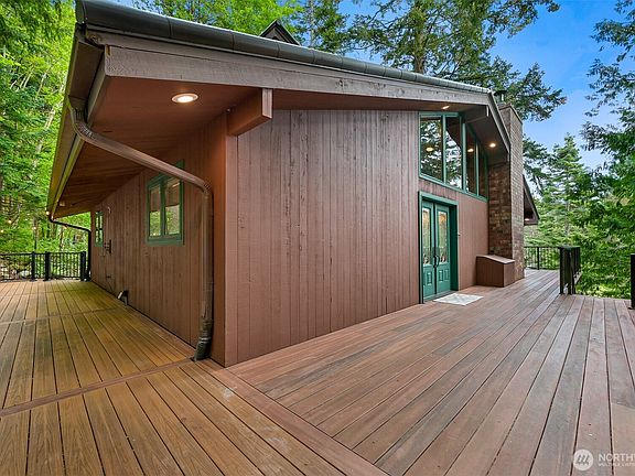 4th image of 601 Willow Road