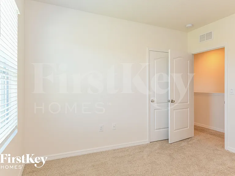 3345 Wellborn Dr — Photo 12