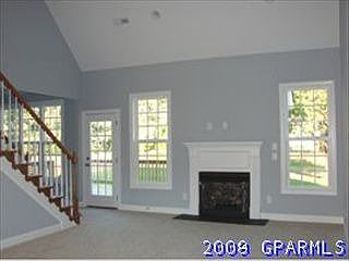 2nd image of 811 Bayhill Ct