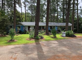 35 Sunset Rd, Laurel, MS 39440