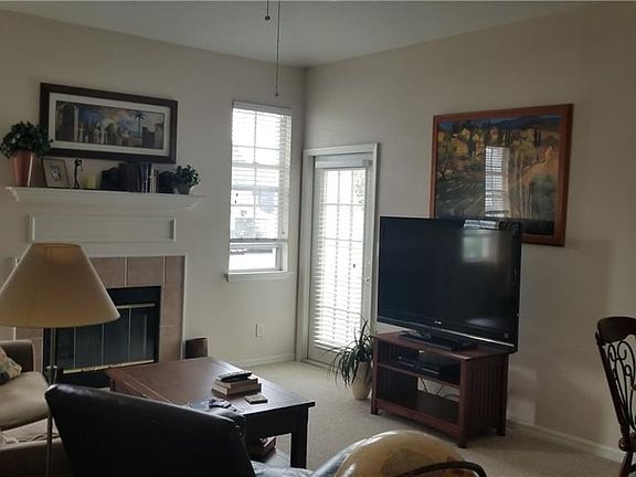 2nd image of 13432 Fountainbleau Dr