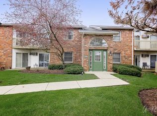 4309 W Shamrock Ln APT 2C, McHenry, IL 60050