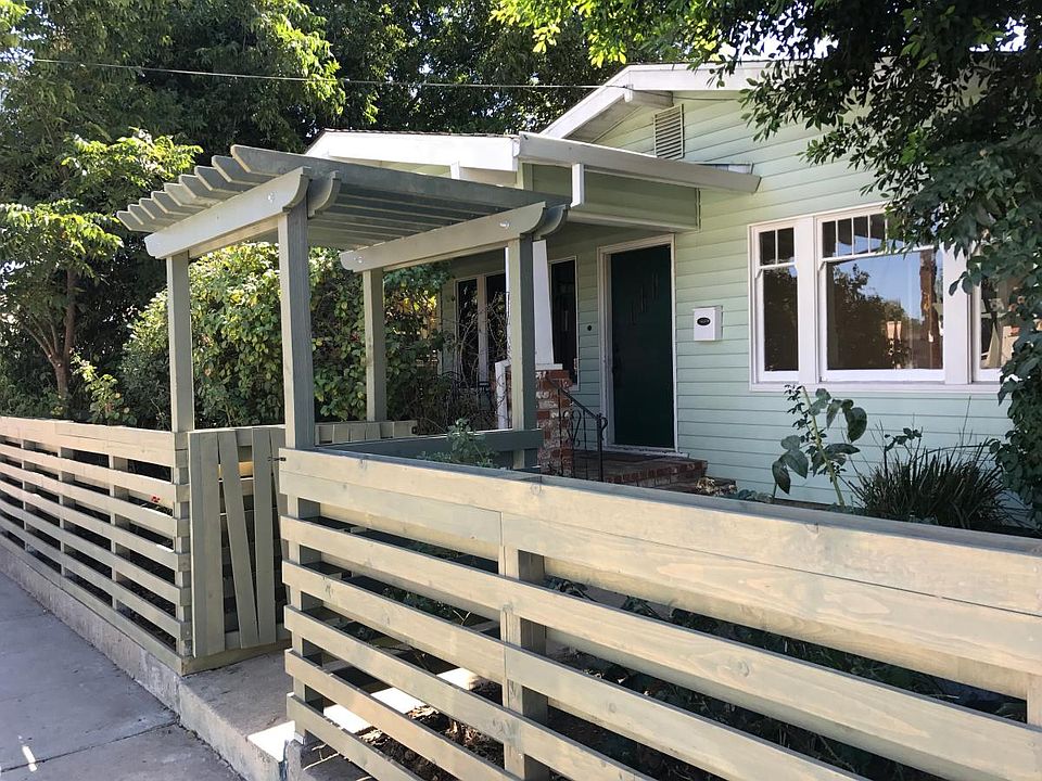 1st image of 519 W 9th St