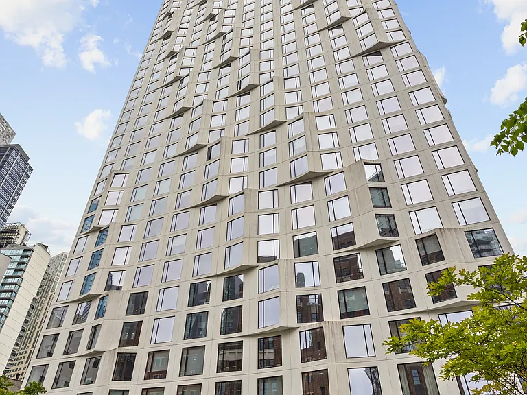 11 Hoyt St #28D — Photo 21