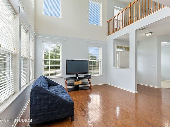 3rd image of 561 S Jade Ln #1106