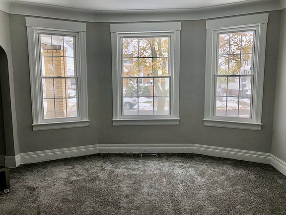 2nd image of 2282 Florian St
