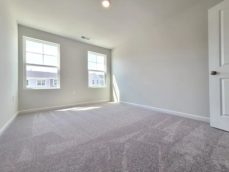 1060 Shoreside Dr — Photo 16